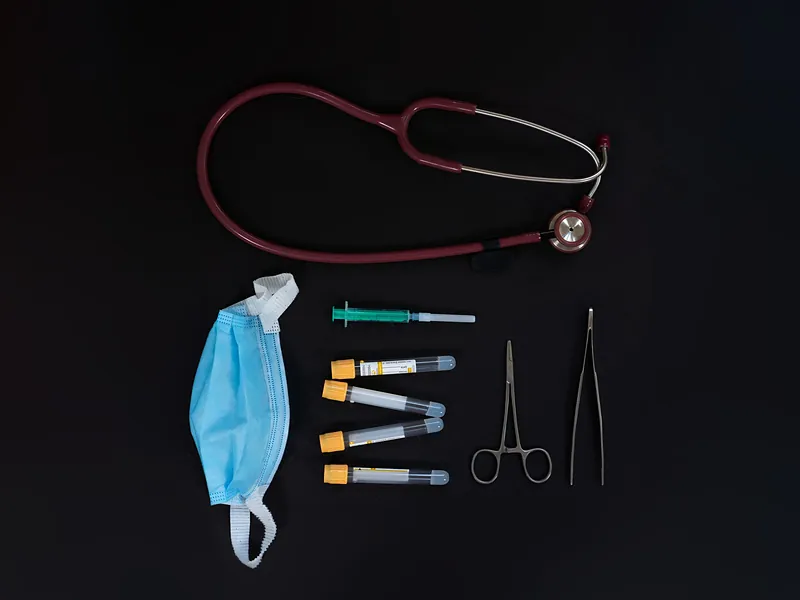 Stethoscope, sample tubes, syringe, mask and surgical instruments – medical supplies, Tibleino General Trading